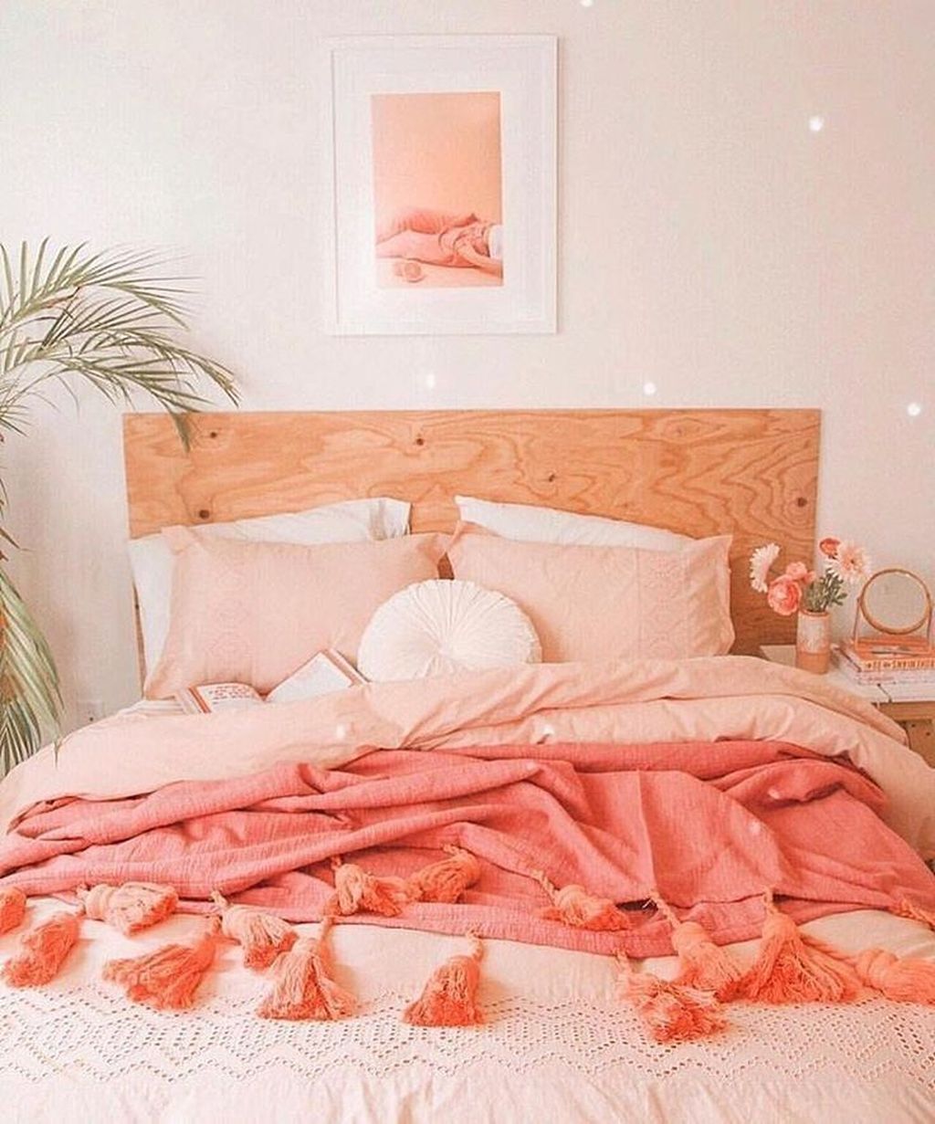 Beautiful Pink Bedroom Design And Decor Ideas 26