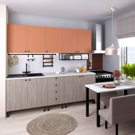 Bucătării clasice cu fronturi rezistente și design funcțional Tamos